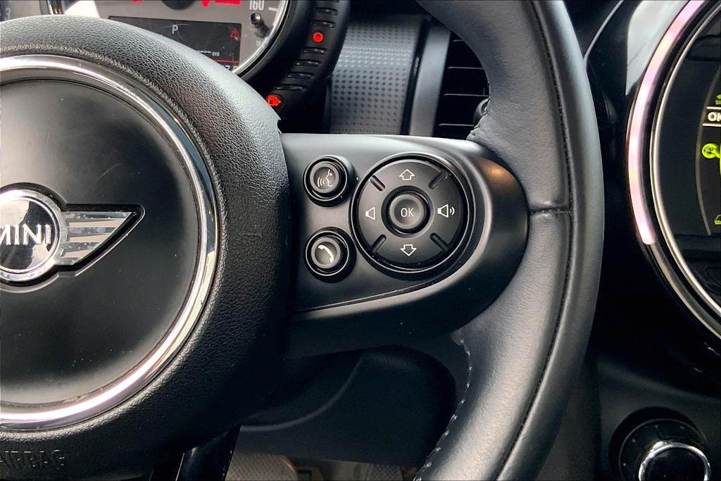 Thumbnail: 2017 MINI Cooper - 24