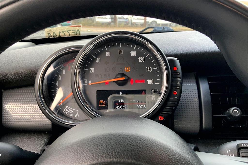 Thumbnail: 2017 MINI Cooper - 16