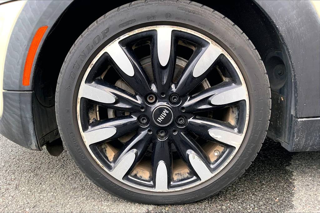 Thumbnail: 2017 MINI Cooper - 8