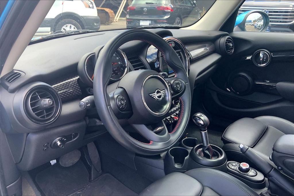 Thumbnail: 2019 MINI Cooper - 2