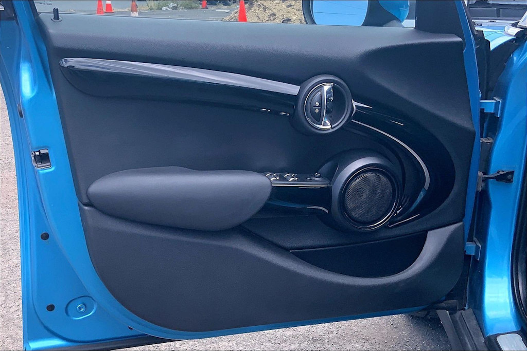 Thumbnail: 2019 MINI Cooper - 27