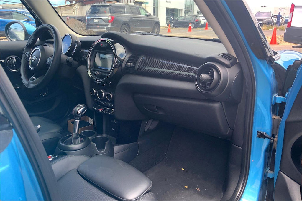 Thumbnail: 2019 MINI Cooper - 24