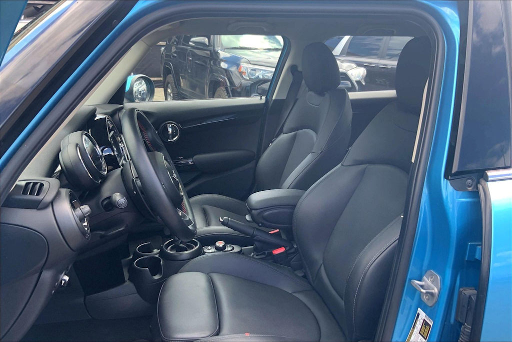 Thumbnail: 2019 MINI Cooper - 11