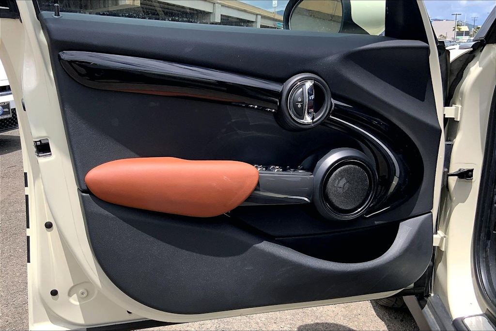 Thumbnail: 2021 MINI Cooper - 27