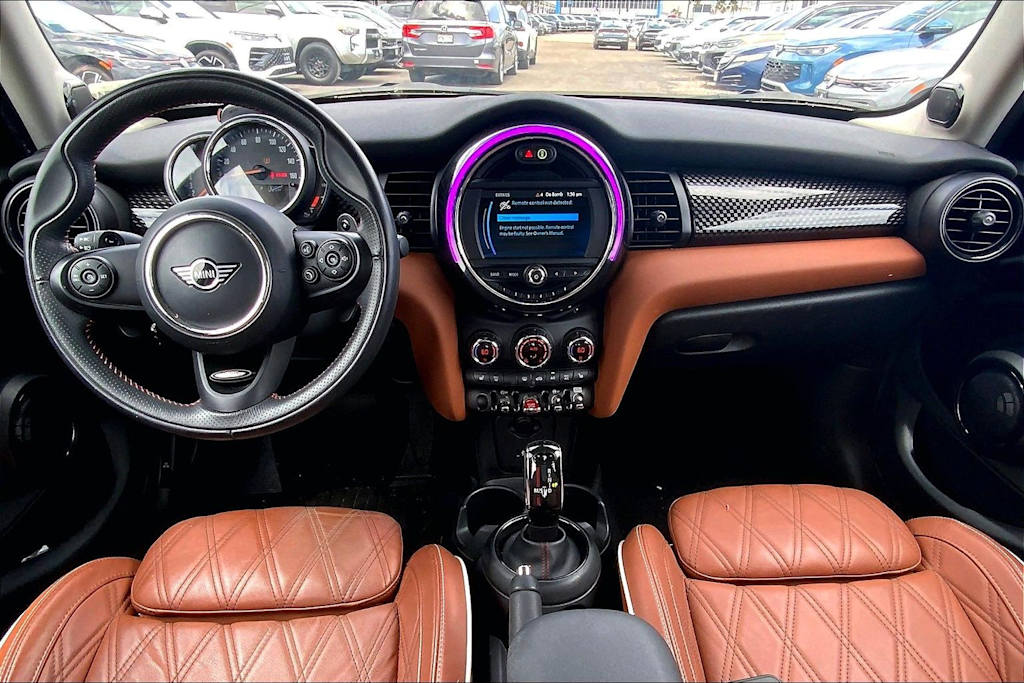 Thumbnail: 2021 MINI Cooper - 10