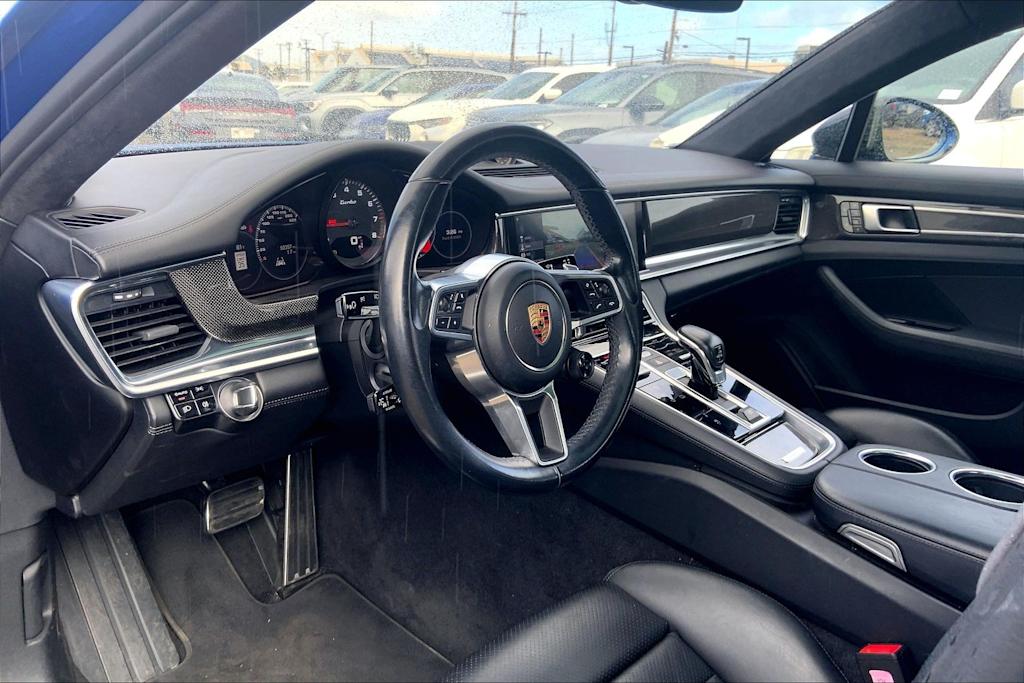 Thumbnail: 2017 Porsche Panamera - 2