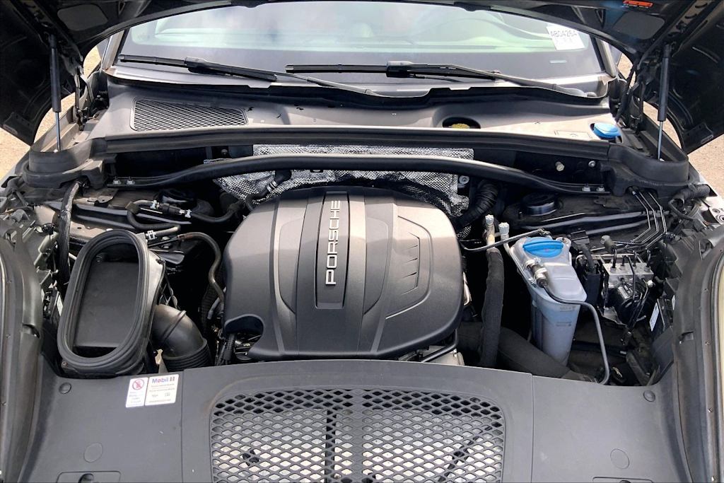 Thumbnail: 2018 Porsche Macan - 9