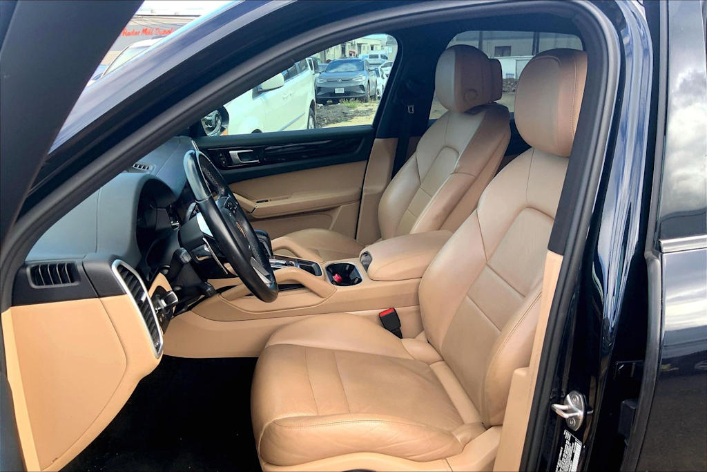 Thumbnail: 2019 Porsche Cayenne - 11