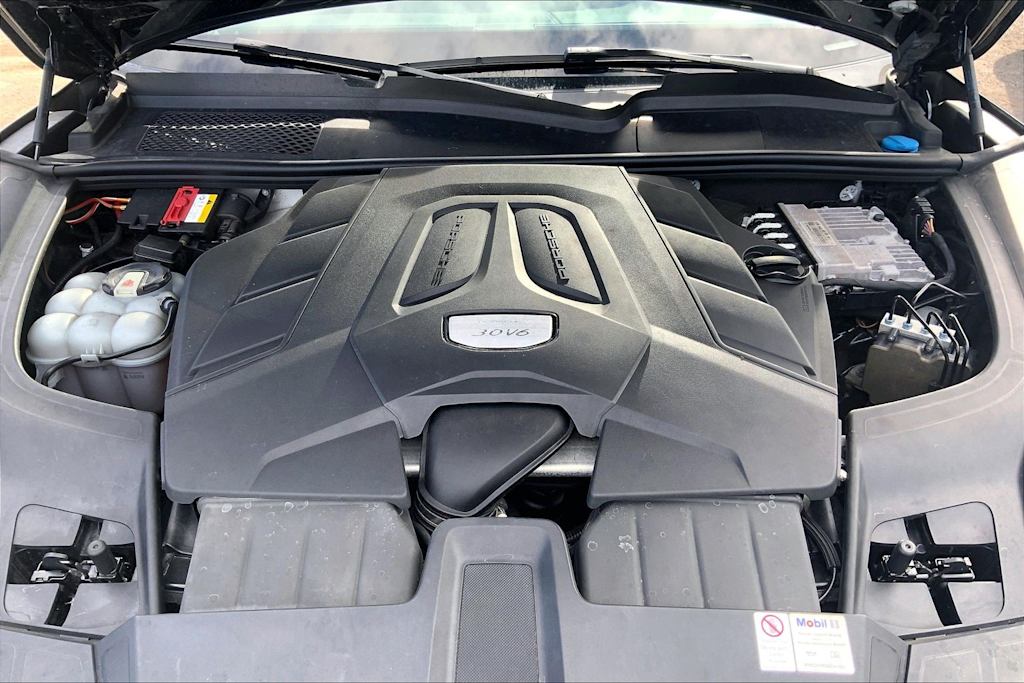Thumbnail: 2019 Porsche Cayenne - 9