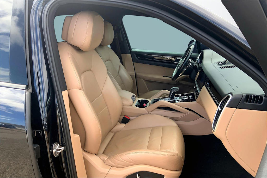 Thumbnail: 2019 Porsche Cayenne - 12