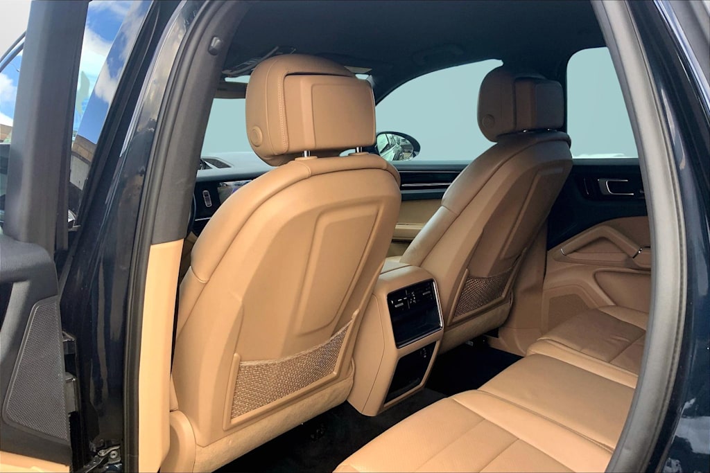 Thumbnail: 2019 Porsche Cayenne - 13
