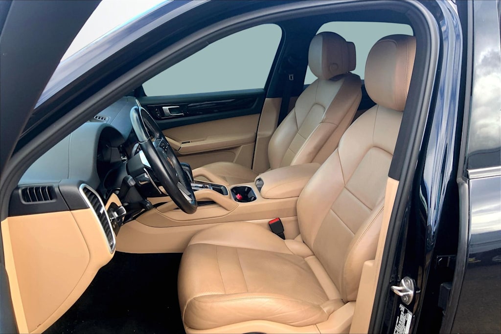 Thumbnail: 2019 Porsche Cayenne - 11