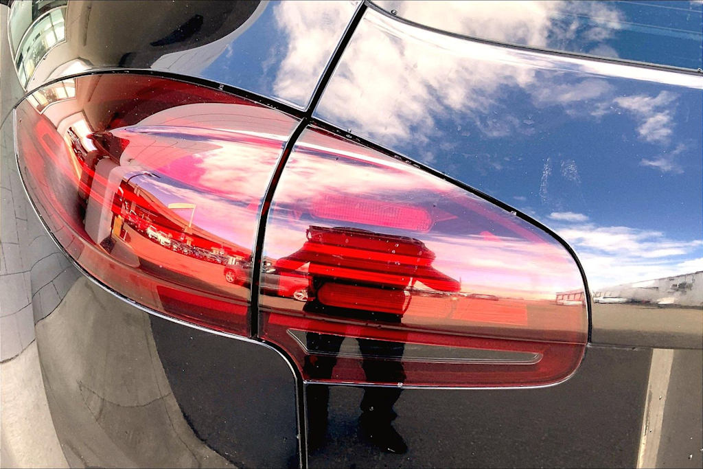 Thumbnail: 2016 Porsche Cayenne - 32