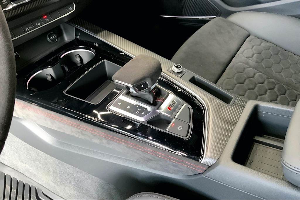 Thumbnail: 2024 Audi RS 5 - 16