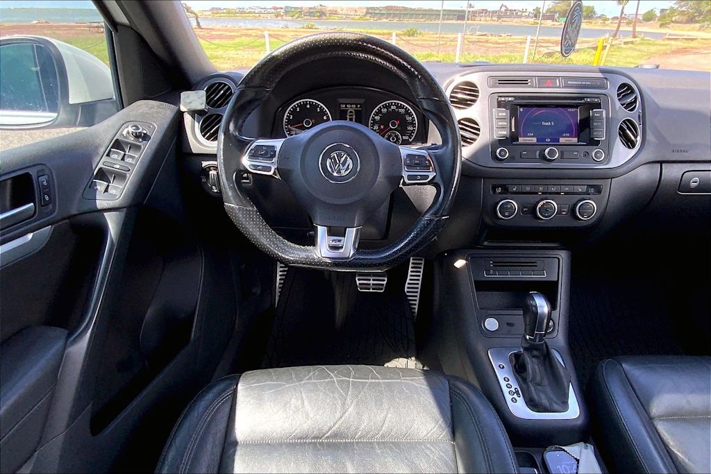 Thumbnail: 2015 Volkswagen Tiguan - 13