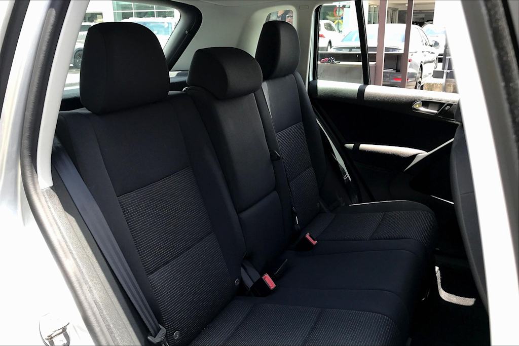 Thumbnail: 2018 Volkswagen Tiguan - 27