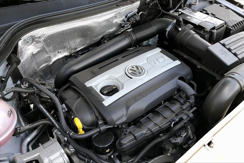 Thumbnail: 2018 Volkswagen Tiguan - 32