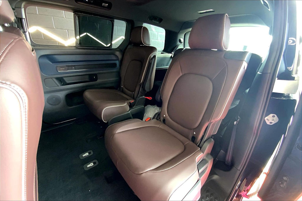 Thumbnail: 2025 Volkswagen ID.Buzz - 28