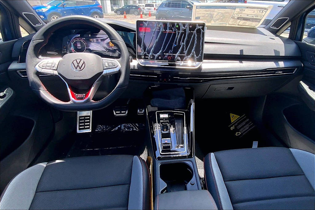 Thumbnail: 2026 Volkswagen Golf - 10