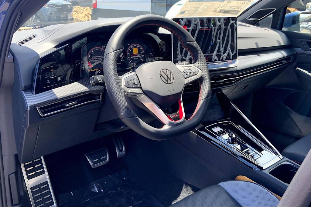Thumbnail: 2026 Volkswagen Golf - 2