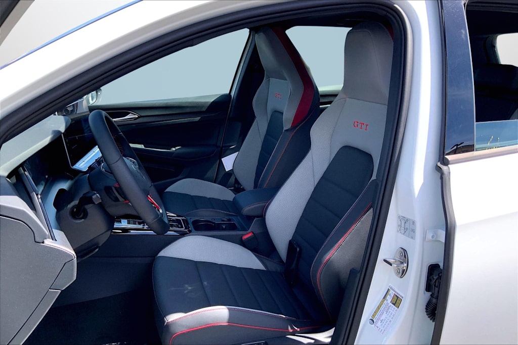 Thumbnail: 2026 Volkswagen Golf - 11