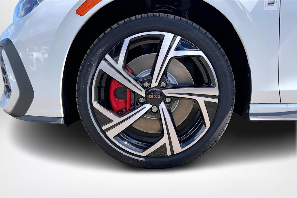 Thumbnail: 2026 Volkswagen Golf - 8