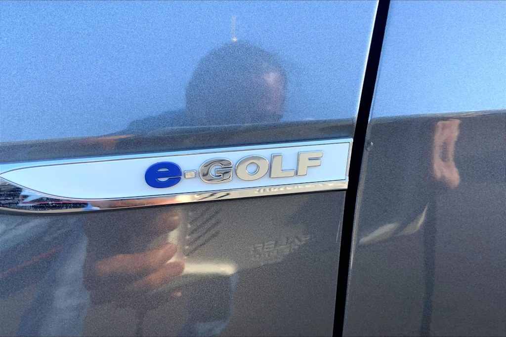Thumbnail: 2019 Volkswagen e-Golf - 7