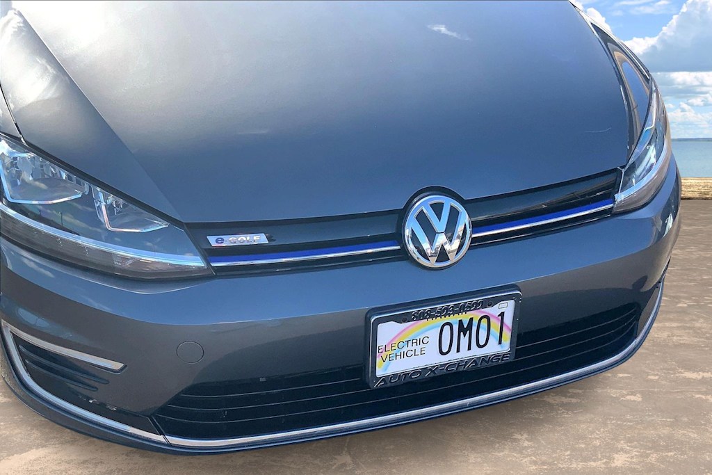 Thumbnail: 2019 Volkswagen e-Golf - 33