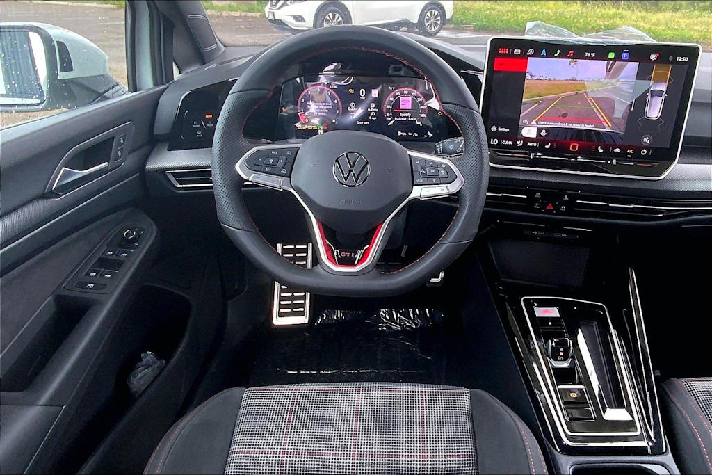 Thumbnail: 2026 Volkswagen Golf - 14