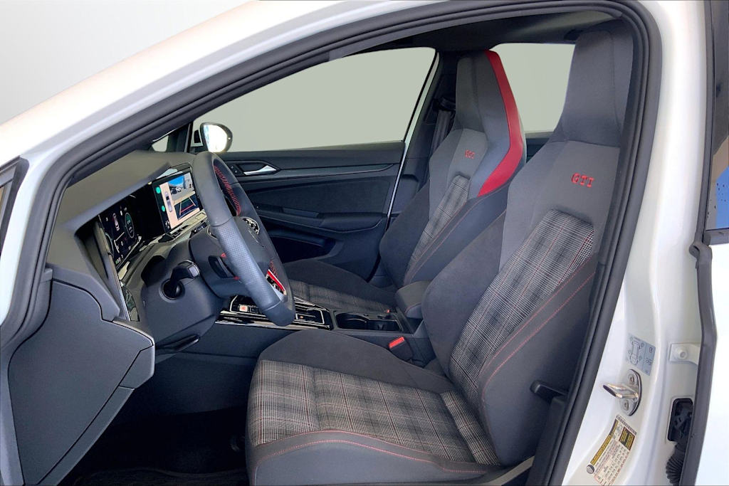 Thumbnail: 2024 Volkswagen Golf - 11