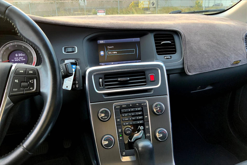 Thumbnail: 2012 Volvo S60 - 15