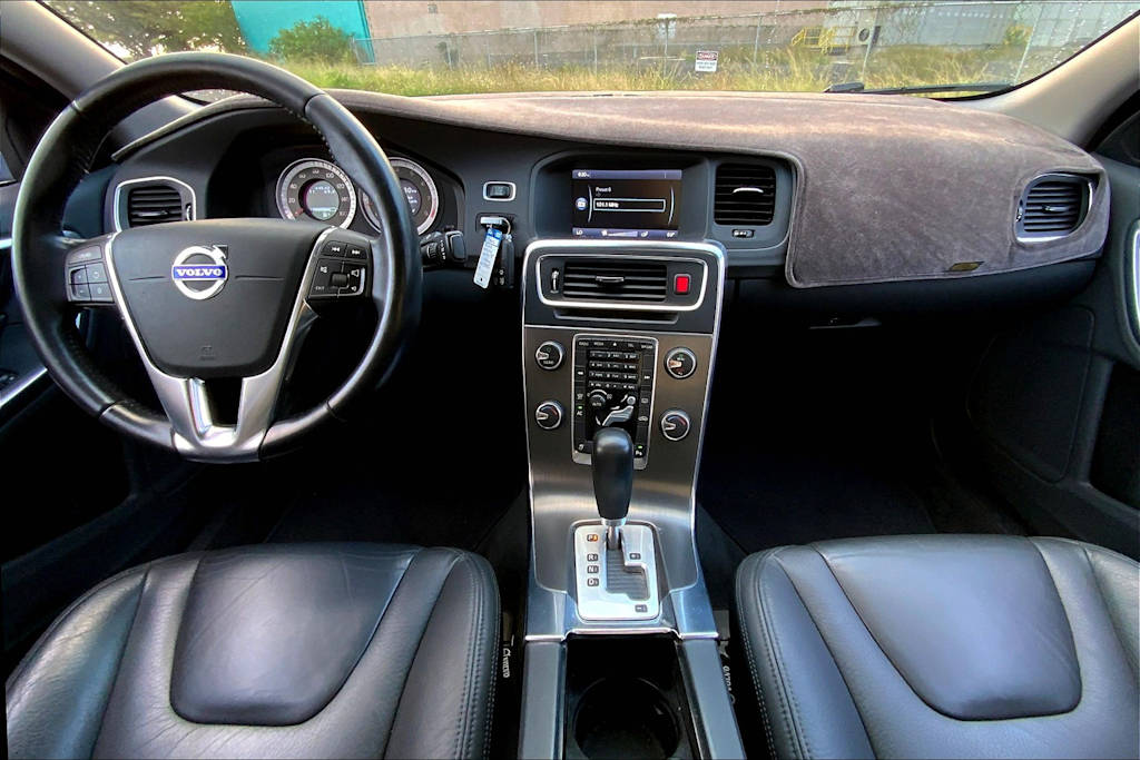 Thumbnail: 2012 Volvo S60 - 9