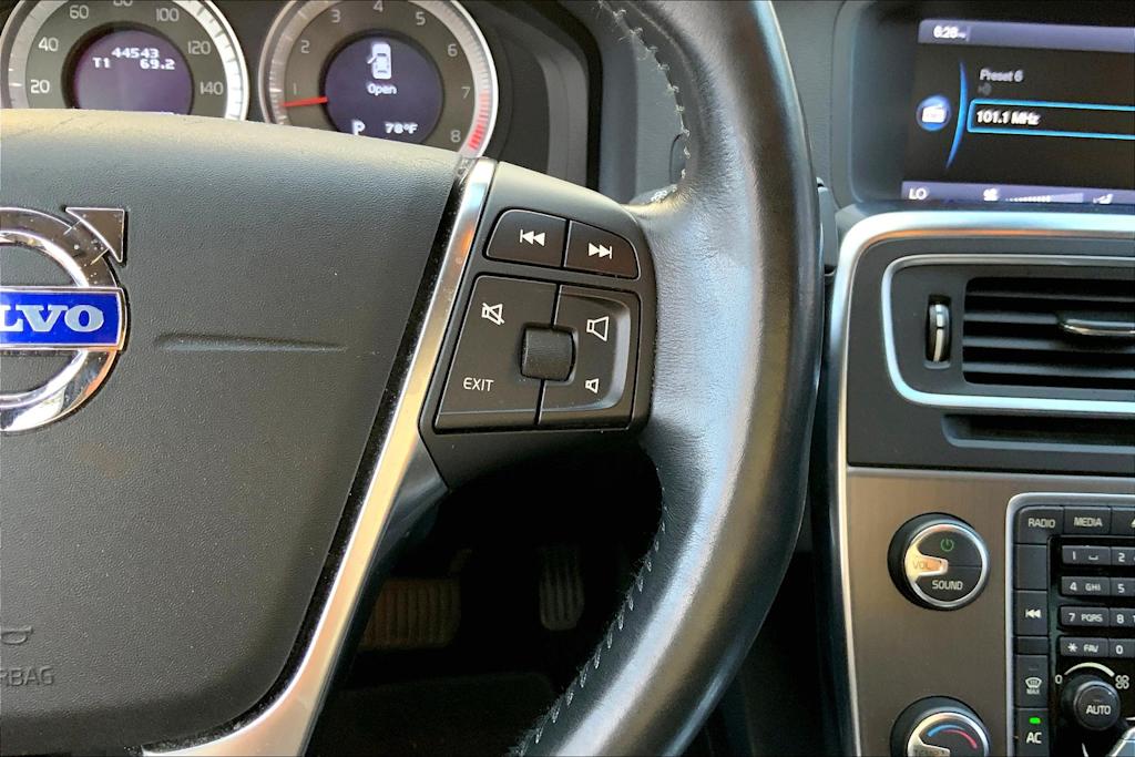 Thumbnail: 2012 Volvo S60 - 24