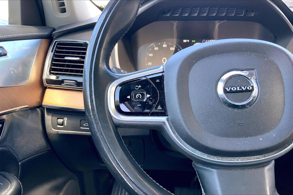 Thumbnail: 2018 Volvo XC90 - 24