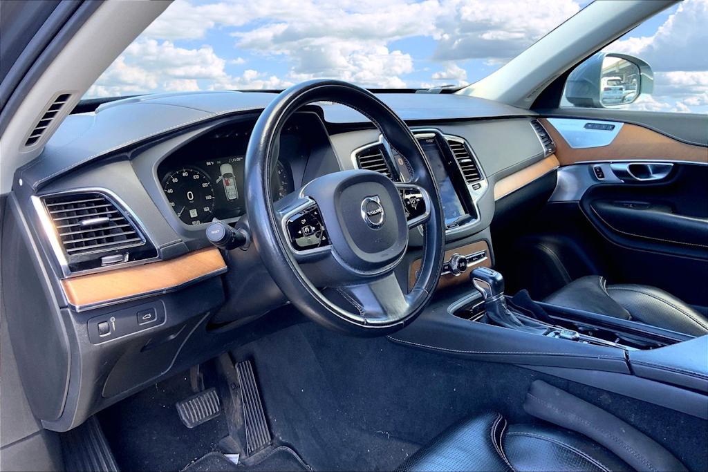 Thumbnail: 2018 Volvo XC90 - 2