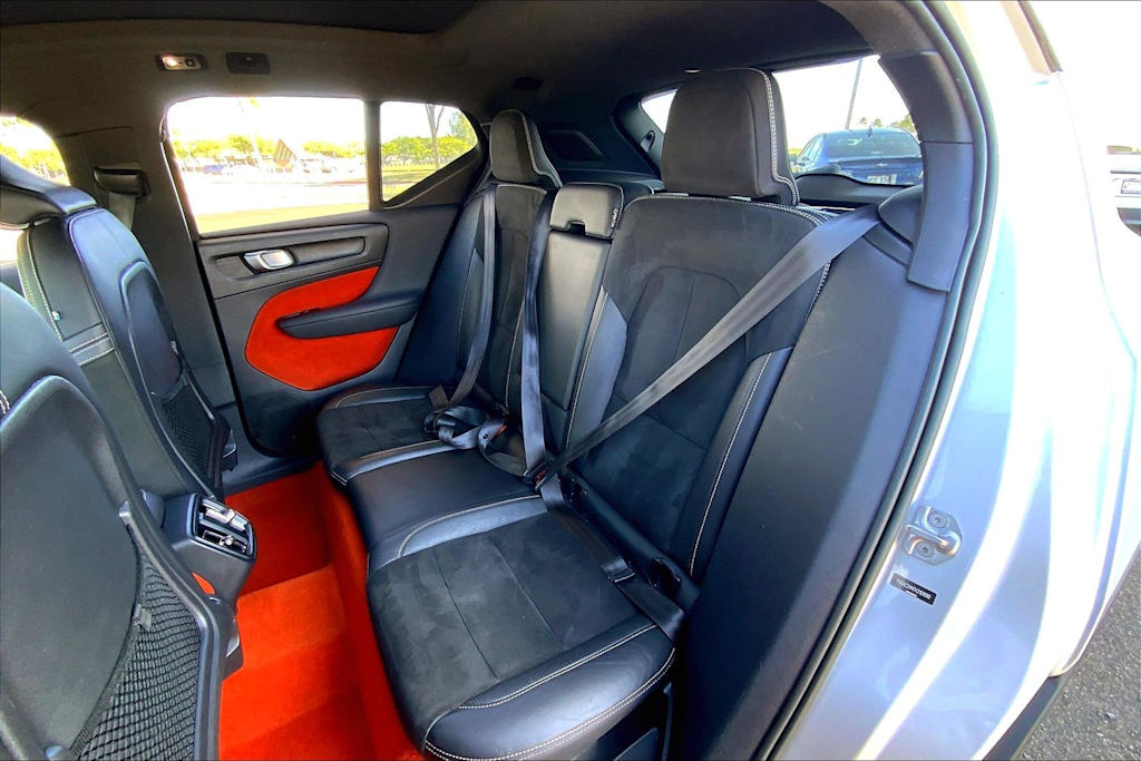 Thumbnail: 2019 Volvo XC40 - 28