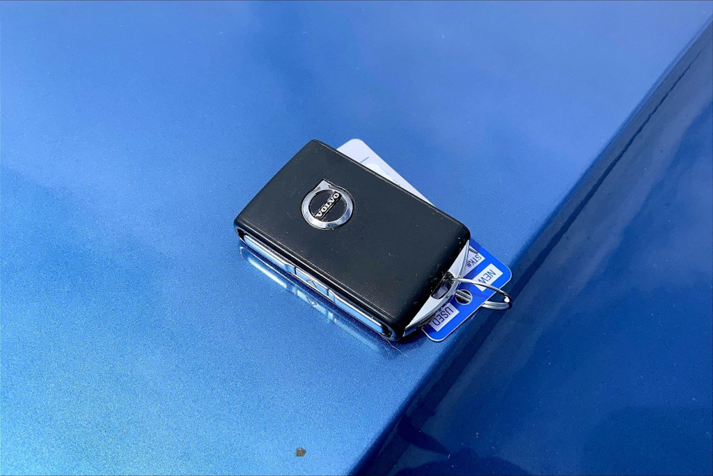 Thumbnail: 2021 Volvo XC40 - 19