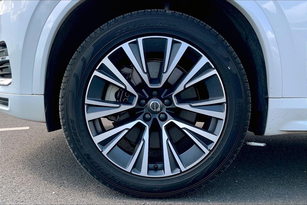 Thumbnail: 2022 Volvo XC90 - 8