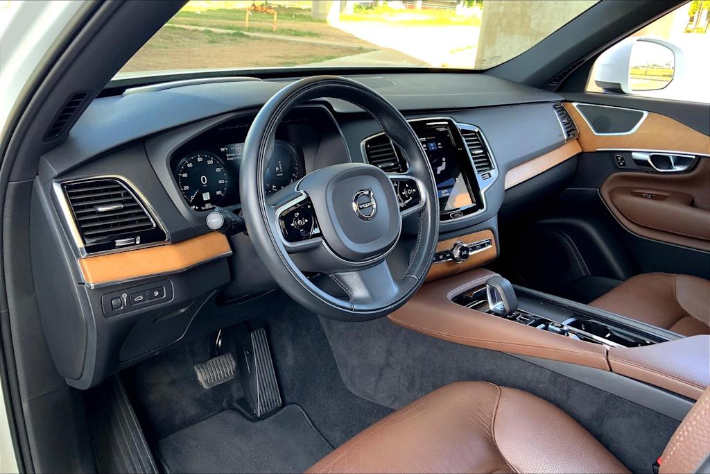 Thumbnail: 2022 Volvo XC90 - 2