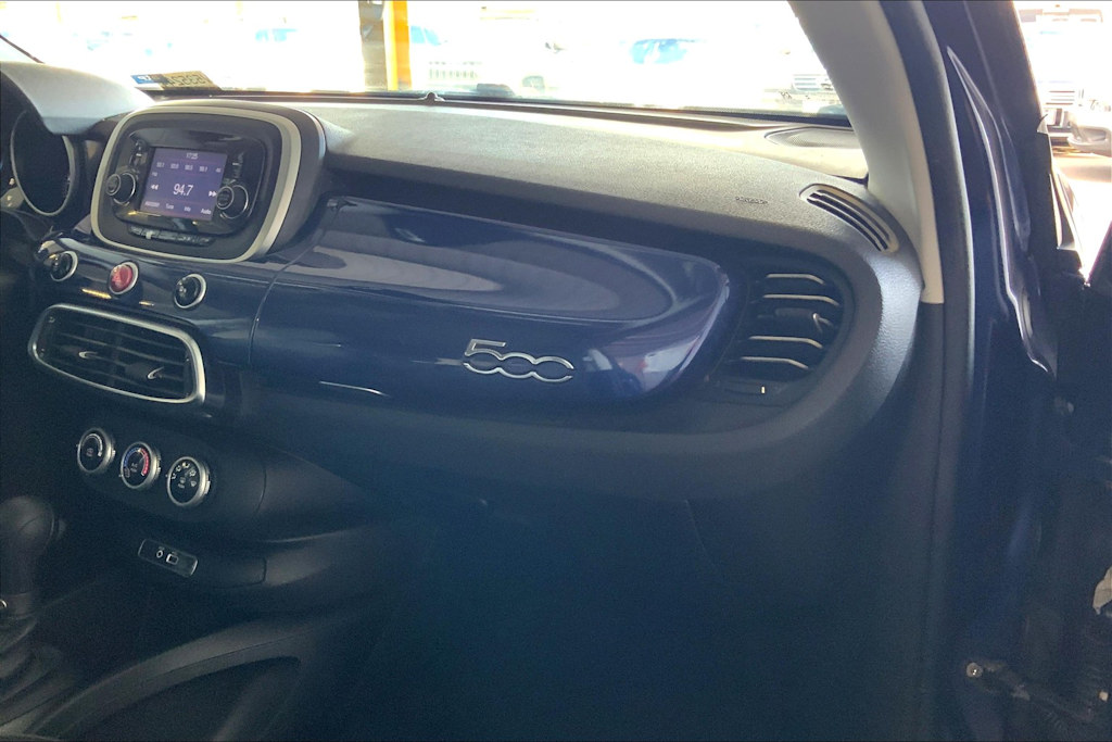 Thumbnail: 2017 Fiat 500X - 22
