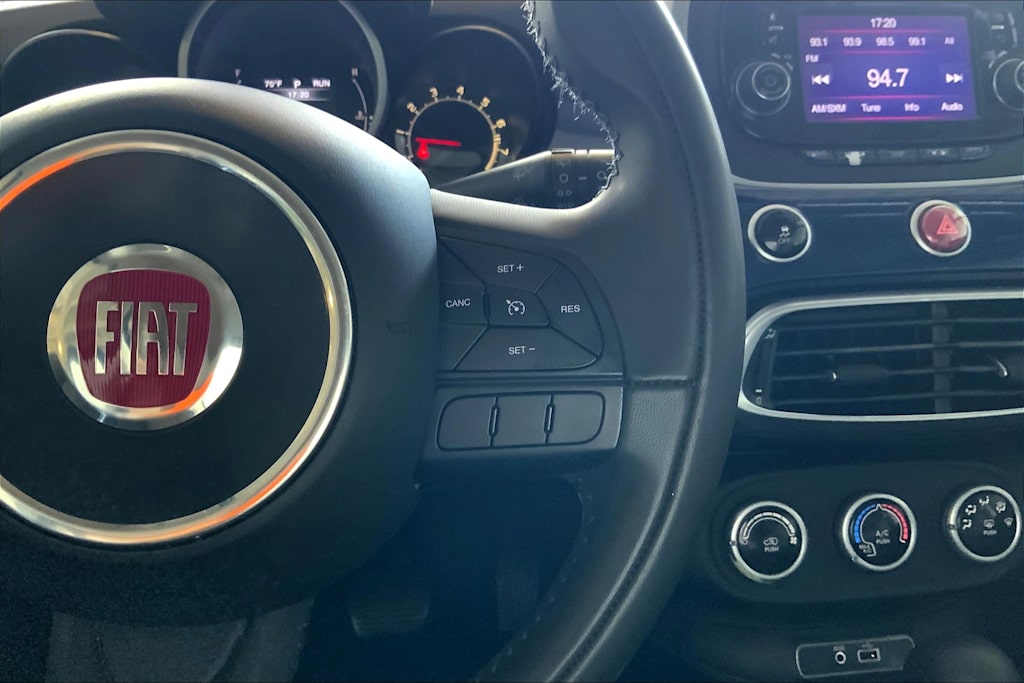 Thumbnail: 2017 Fiat 500X - 24