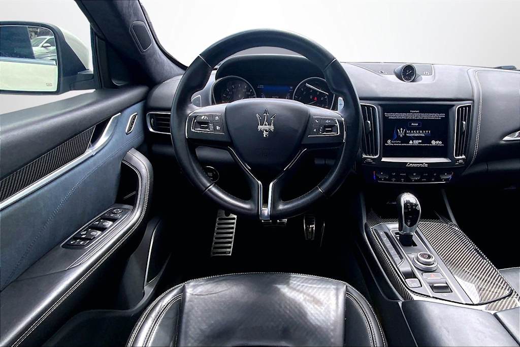 Thumbnail: 2017 Maserati Levante - 14