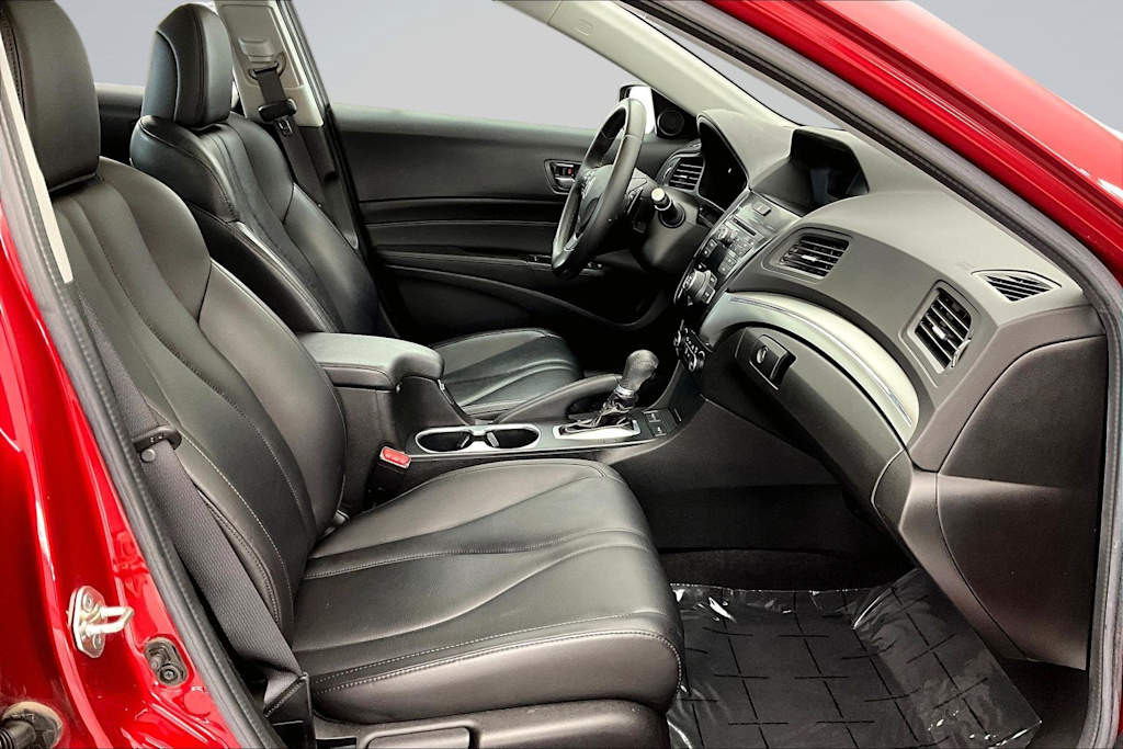 Thumbnail: 2019 Acura ILX - 12