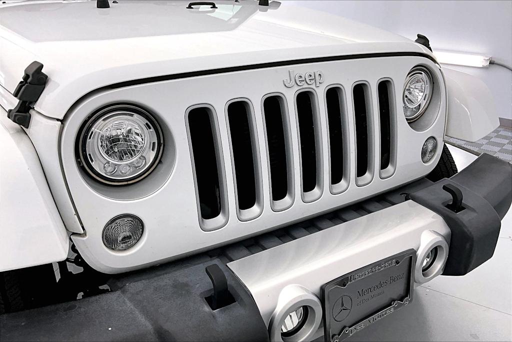 Thumbnail: 2018 Jeep Wrangler - 27