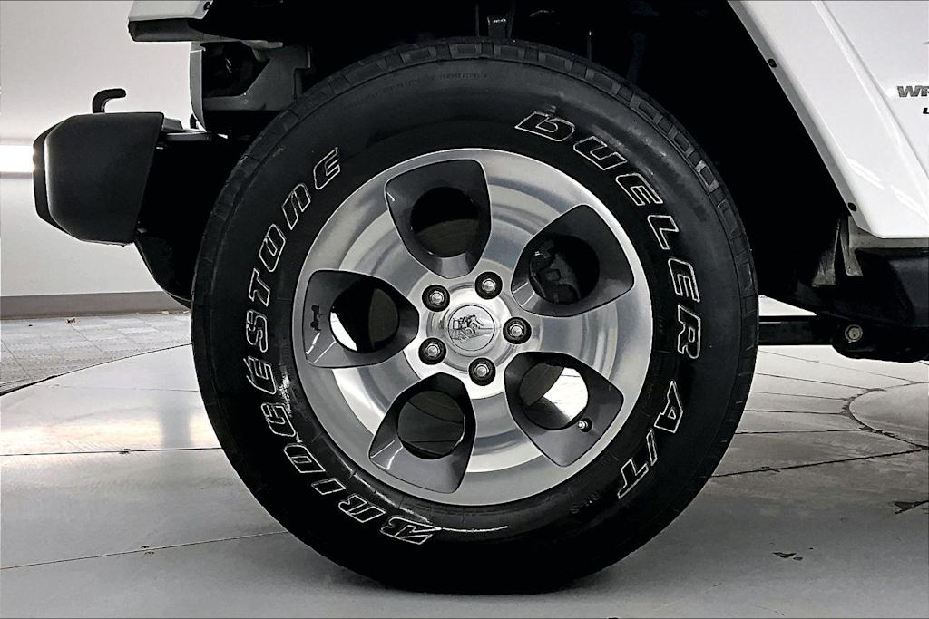 Thumbnail: 2018 Jeep Wrangler - 18