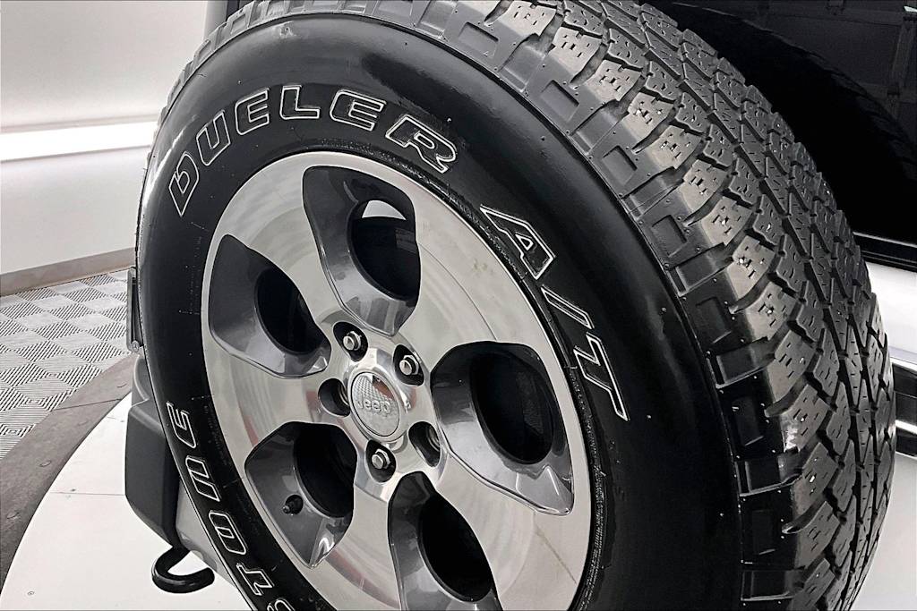 Thumbnail: 2018 Jeep Wrangler - 7