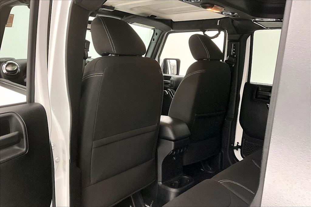 Thumbnail: 2018 Jeep Wrangler - 19