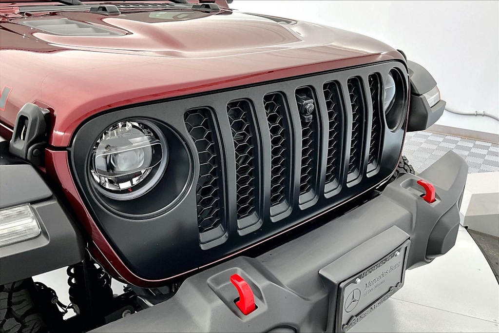 Thumbnail: 2021 Jeep Wrangler - 27