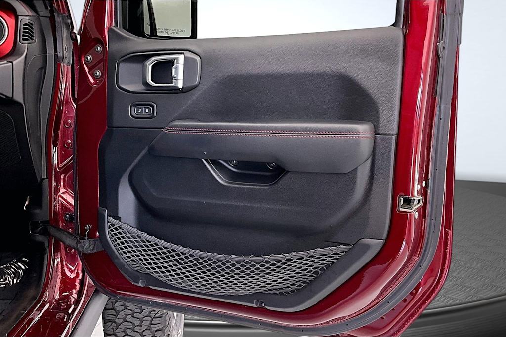 Thumbnail: 2021 Jeep Wrangler - 25