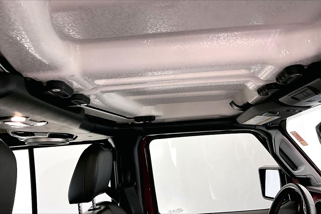 Thumbnail: 2021 Jeep Wrangler - 23